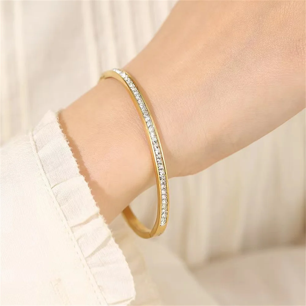 

Exquisite Shiny Zircon Bracelets Trendy Silvery Golden Rose Gold Pave CZ Bangle For Women Girl Classical Charm Stary Sky Jewelry