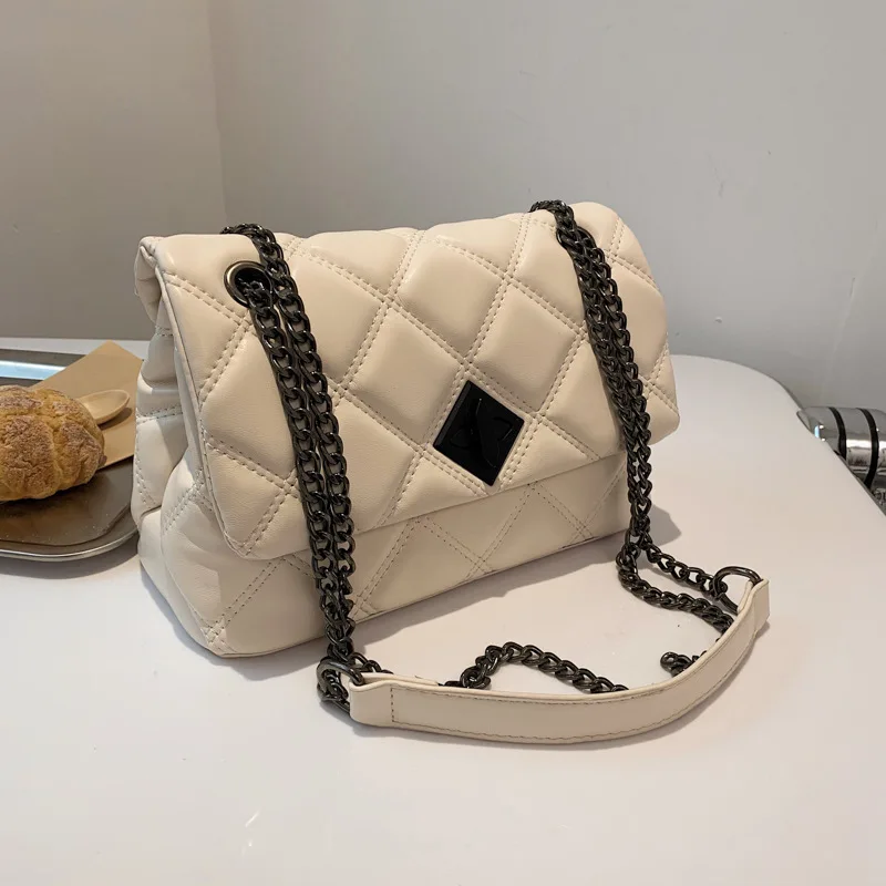 Embroidery Thread Small PU Leather Crossbody Bags For Women 2022 hit Women's Luxury Branded Trending Chain Shoulder Handbags
Embroidery Thread Small PU Leather Crossbody Bags For Women 2022 hit Women's Luxury Branded Trending Chain Shoulder Handbags