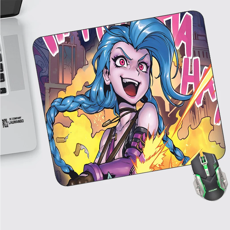 Мультяшная защита для компьютера, игровая Лига Легенд Jinx, милые аксессуары для компьютерных игр, коврик для мыши, коврик для ноутбука
Мультяшная защита для компьютера, игровая Лига Легенд Jinx, милые аксессуары для компьютерных игр, коврик для мыши, коврик для ноутбука