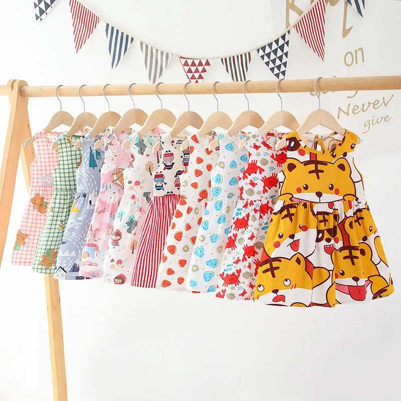 2022 100% cotton A-line skirt girls dress spring summer girls sleeveless children's clothing cartoon printing princess dress
2022 100% cotton A-line skirt girls dress spring summer girls sleeveless children's clothing cartoon printing princess dress