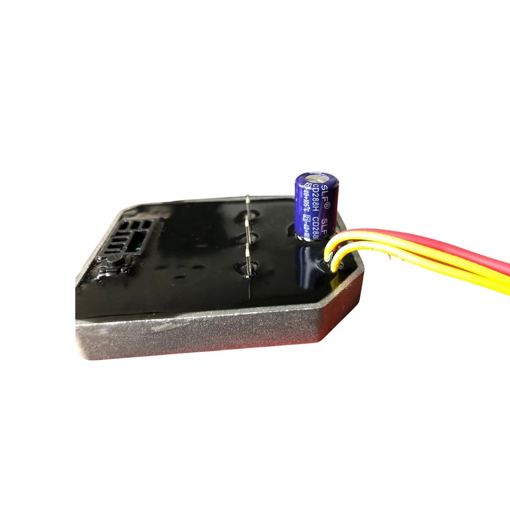 1 Pc Control Board Chainsaw Switch Control Board For Line Controller 10-12 Inch Lithium Electric Chainsaw Switch Accessories
1 Pc Control Board Chainsaw Switch Control Board For Line Controller 10-12 Inch Lithium Electric Chainsaw Switch Accessories