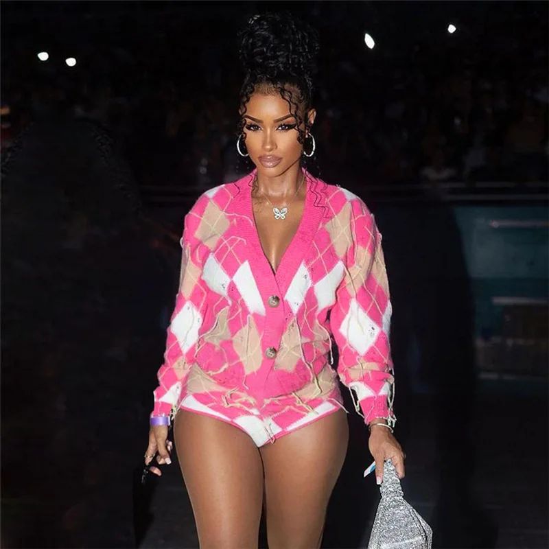 Fashion Color Block Lattice Tassel Sweater Two Piece Set Sexy Button V Neck Long Sleeve Coat Top + Shorts Slim Outfits Suits
Fashion Color Block Lattice Tassel Sweater Two Piece Set Sexy Button V Neck Long Sleeve Coat Top + Shorts Slim Outfits Suits