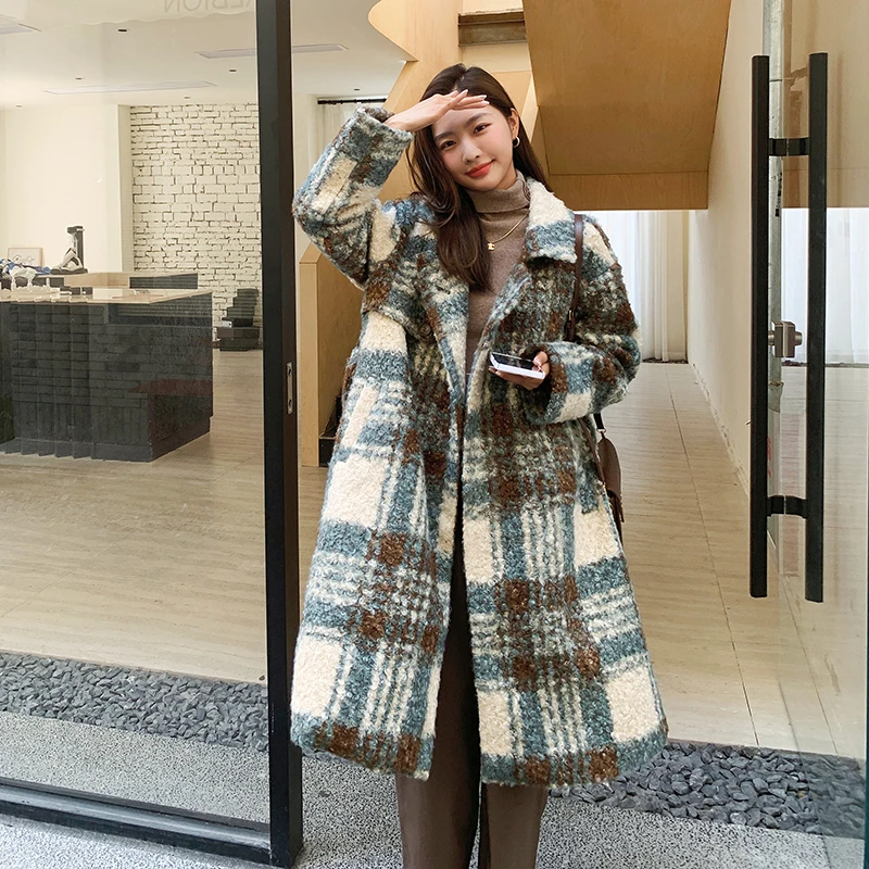 Винтажная элегантная свободная длинная Клетчатая Шерстяная куртка, пальто 2022, зимняя женская Корейская модель, женская утепленная верхняя ...
Винтажная элегантная свободная длинная Клетчатая Шерстяная куртка, пальто 2022, зимняя женская Корейская модель, женская утепленная верхняя ...