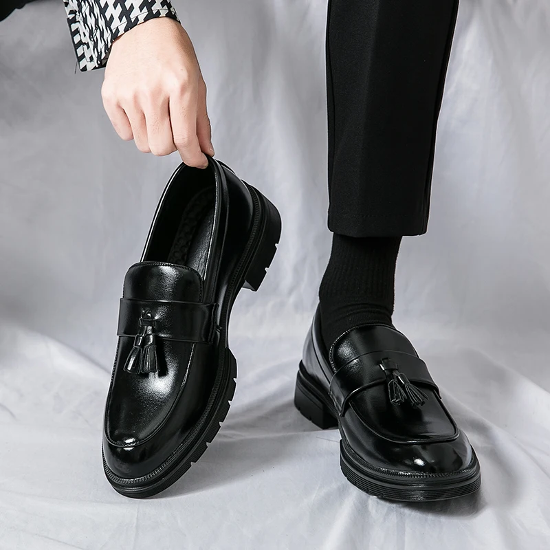 New Brown Men's Loafers Tassels Black Business Dress Shoes Handmade Size 38-46 Zapatos Hombre
New Brown Men's Loafers Tassels Black Business Dress Shoes Handmade Size 38-46 Zapatos Hombre