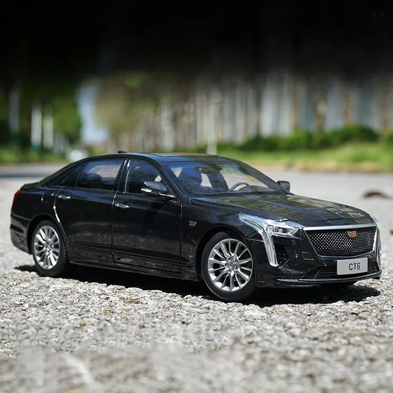 Модель автомобиля 28 см 1:18 Масштаб 2019 CT6, металлический Литая модель автомобиля из сплава, искусственная игрушка 
Модель автомобиля 28 см 1:18 Масштаб 2019 CT6, металлический Литая модель автомобиля из сплава, искусственная игрушка
