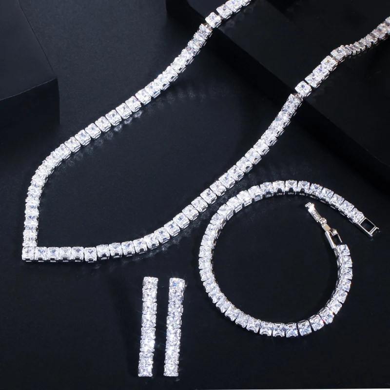 ThreeGraces 3pcs Shiny Cubic Zirconia Silver Plated Earrings Bracelet Nacklace Bridal Wedding Party Jewelry Set for Women TZ958
ThreeGraces 3pcs Shiny Cubic Zirconia Silver Plated Earrings Bracelet Nacklace Bridal Wedding Party Jewelry Set for Women TZ958