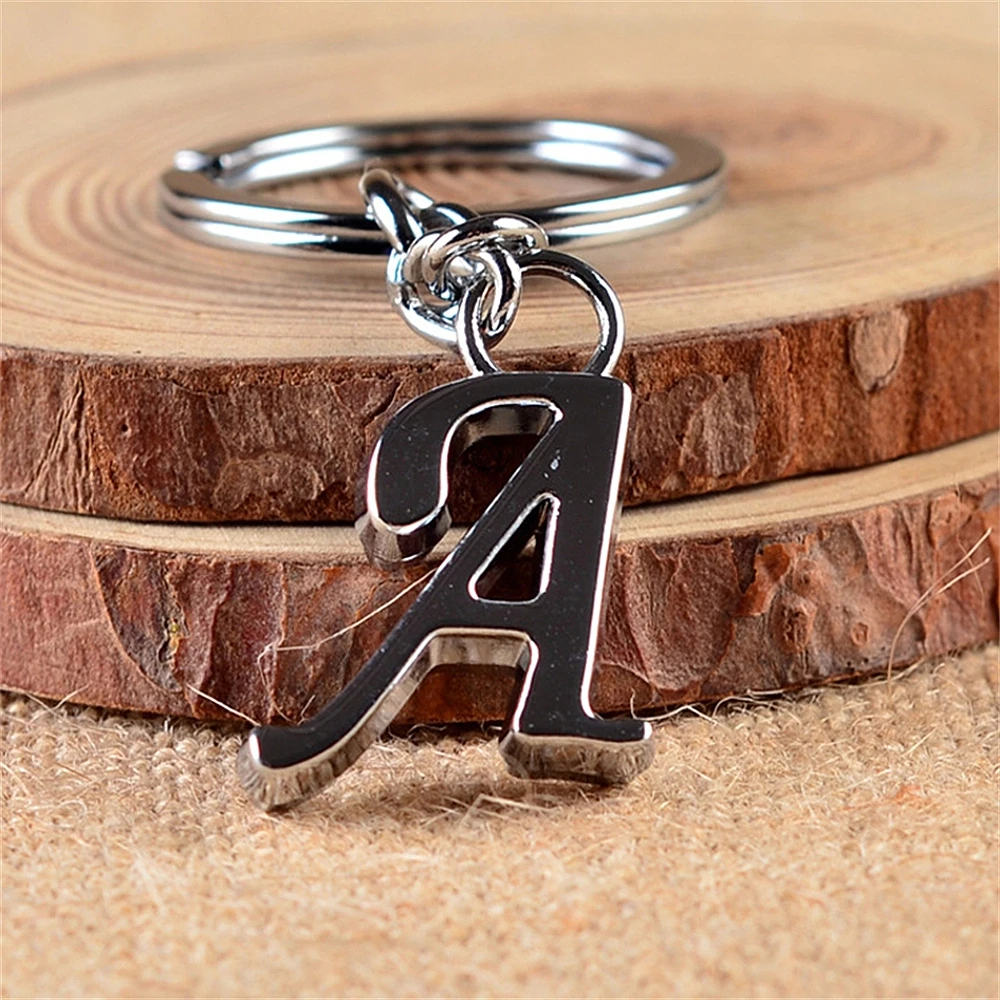 

26 Capital Letters Keychain Stainless Steel A to Z Initial Keyring for Men Waist Buckle Bag Car Key Accessories Jewelry Gift