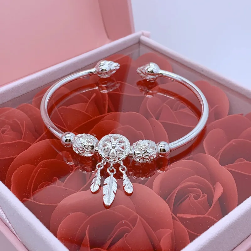 S925 Silver Bangle Japanese and Korean Version Dream Catcher Ladies Jewelry Personality Feather All-match Accessories Wholesale
S925 Silver Bangle Japanese and Korean Version Dream Catcher Ladies Jewelry Personality Feather All-match Accessories Wholesale