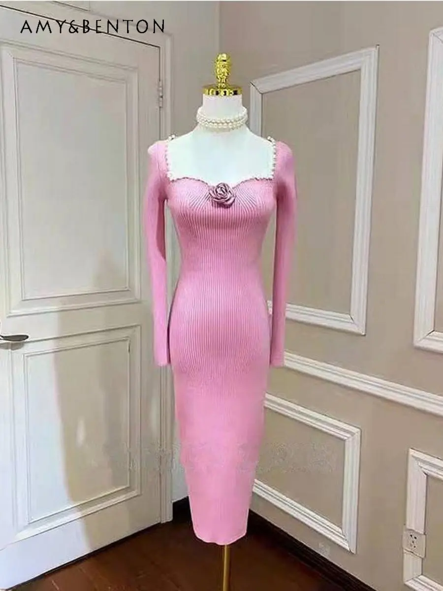 Retro Lady Elegant Beaded Square Collar 3D Flower Maxi Knitted Dress for Women Winter New Slimming Long Bottoming Dress
Retro Lady Elegant Beaded Square Collar 3D Flower Maxi Knitted Dress for Women Winter New Slimming Long Bottoming Dress