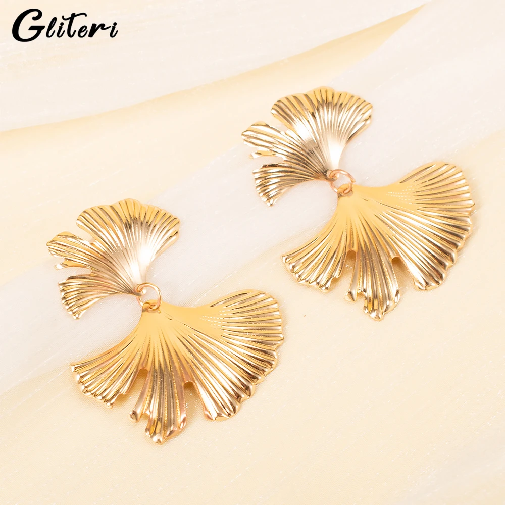 GEITERI 2023 Gold Color Ginkgo Biloba Leaf Earrings For Women Girls Fashion Irregular Asymmetrical Stud Earrings Charm Jewelry
GEITERI 2023 Gold Color Ginkgo Biloba Leaf Earrings For Women Girls Fashion Irregular Asymmetrical Stud Earrings Charm Jewelry