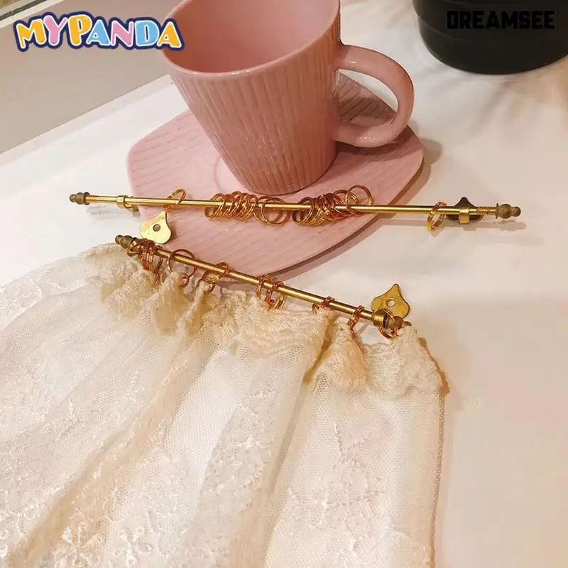 1pc 1:12 Dollhouse Miniature Golden Curtain Rod Metal Window Fittings Furniture Home Model Decor Toy Doll House Accessories
1pc 1:12 Dollhouse Miniature Golden Curtain Rod Metal Window Fittings Furniture Home Model Decor Toy Doll House Accessories