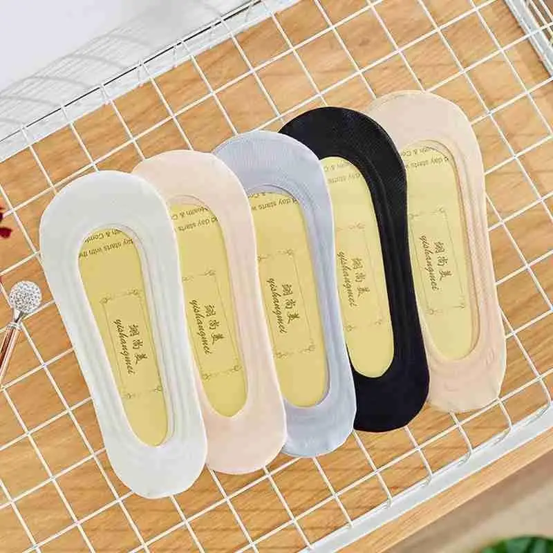 Low Shallow Mouth Invisible Ice Silk Boat Socks Silicone Boat Socks Invisible Socks Wholesale Thin Sole Anti-drop I2c3
Low Shallow Mouth Invisible Ice Silk Boat Socks Silicone Boat Socks Invisible Socks Wholesale Thin Sole Anti-drop I2c3