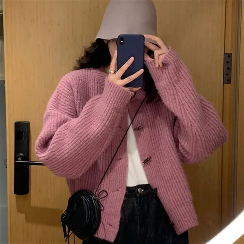 2021 Spring and Autumn Women O Neck Knitted Cardigan Sweater Female Knitted Sweaters Long Sleeve Fashion Jumper Tops Coat M03
2021 Spring and Autumn Women O Neck Knitted Cardigan Sweater Female Knitted Sweaters Long Sleeve Fashion Jumper Tops Coat M03