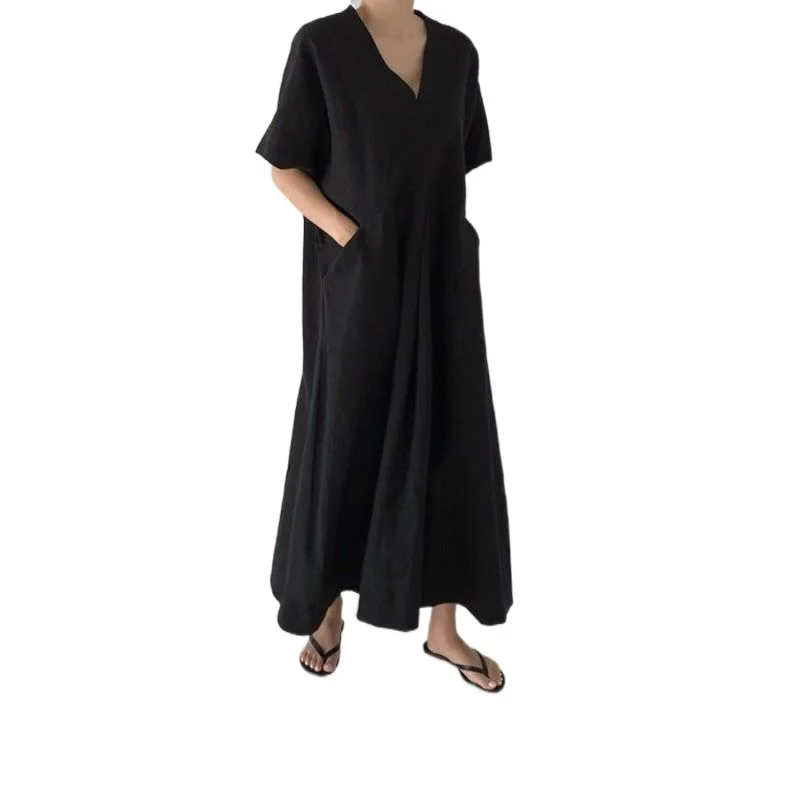 Japan and South Korea summer new product loose lazy big pocket cotton linen V-neck dress womenShort dresses women 2022
Japan and South Korea summer new product loose lazy big pocket cotton linen V-neck dress womenShort dresses women 2022