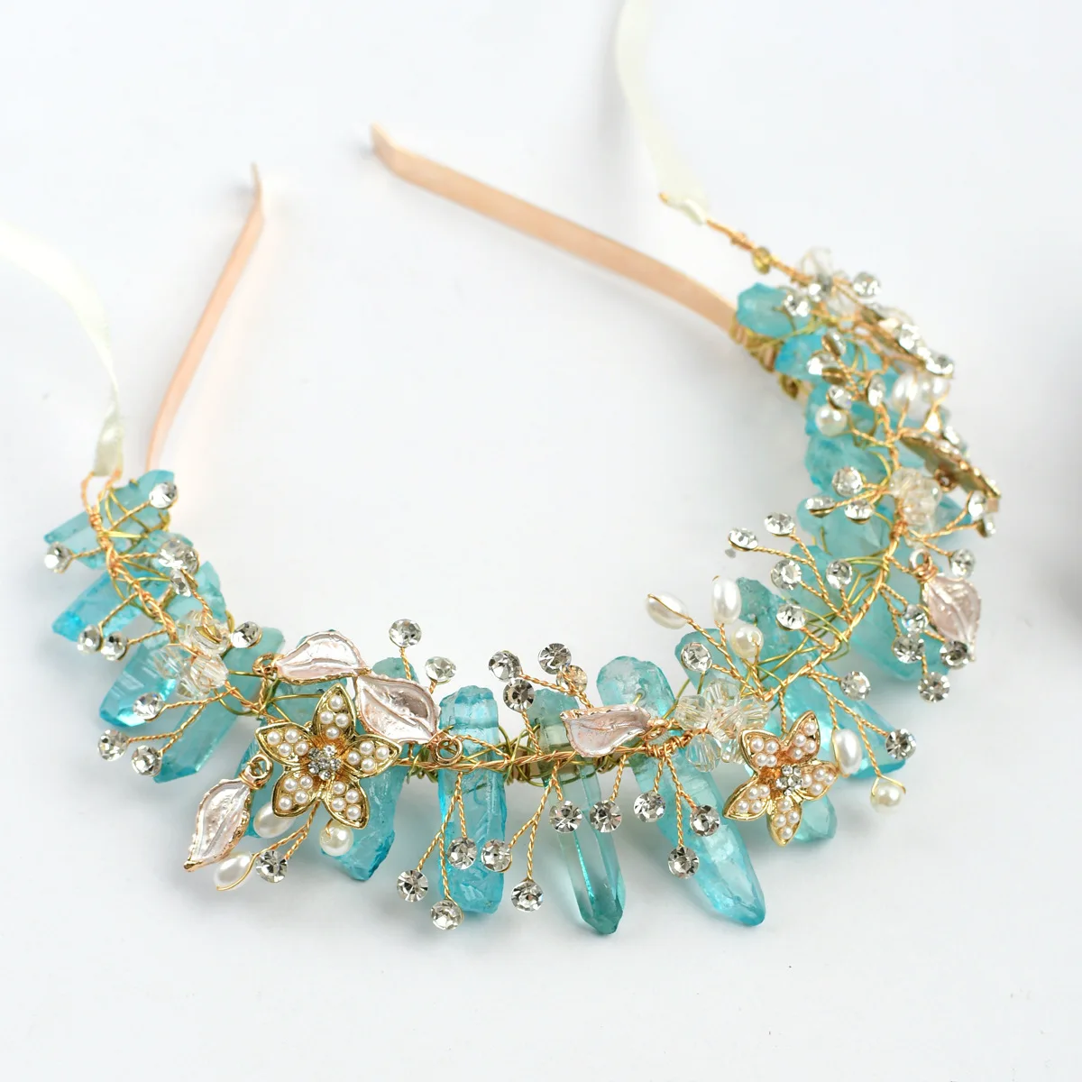 Fascia Per Capelli Da Dea Diadema Di Cristallo Grezzo Con Perline Di Perle Di Strass Ramo Di Nozze Romantico Da Sposa Foglie Cop
Fascia Per Capelli Da Dea Diadema Di Cristallo Grezzo Con Perline Di Perle Di Strass Ramo Di Nozze Romantico Da Sposa Foglie Cop