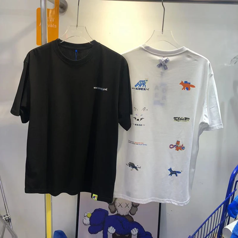 Back Colorful Fox Print Adererror T shirt Men Women Oversize Cotton High Quality Ader Error T-Shirt Tops
Back Colorful Fox Print Adererror T shirt Men Women Oversize Cotton High Quality Ader Error T-Shirt Tops