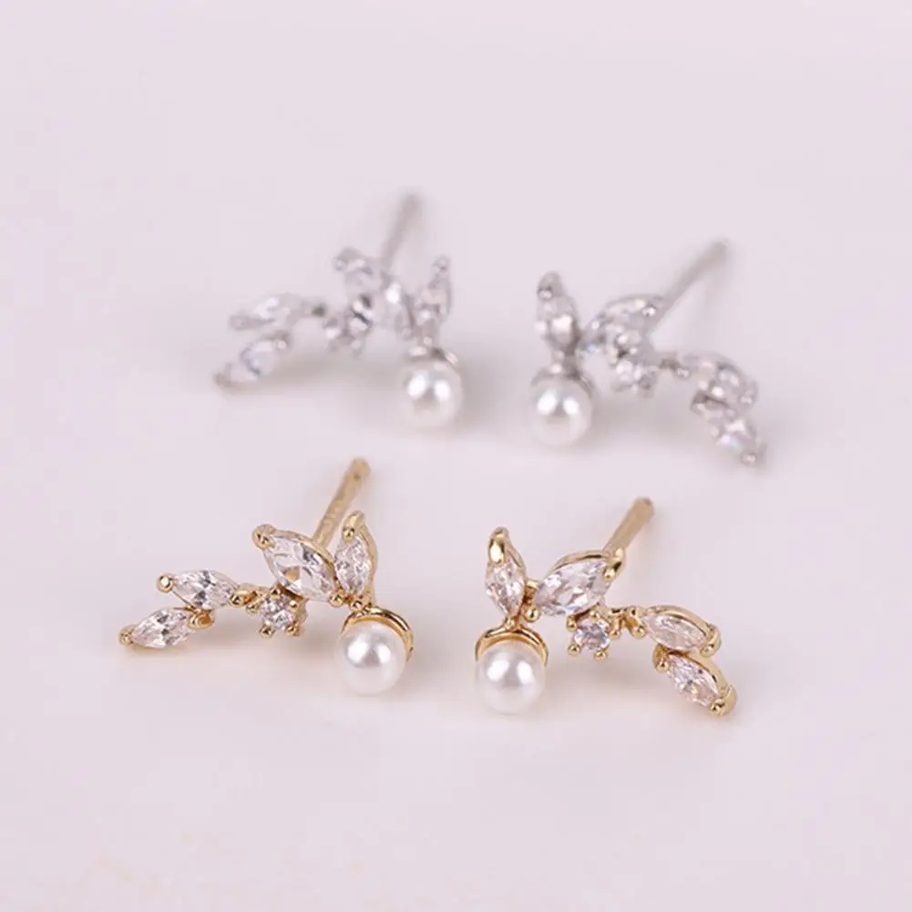 Fabulous Women Earrings Portable Stainless Corruption Resistant Anti-allergy Lady Earrings Ear Stud Stud Earrings 1 Pair
Fabulous Women Earrings Portable Stainless Corruption Resistant Anti-allergy Lady Earrings Ear Stud Stud Earrings 1 Pair