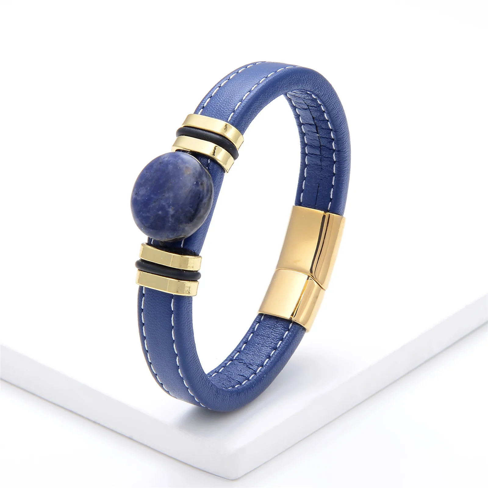 Новинка 2022, мужской браслет из нержавеющей стали с подвесками в виде плоских круглых украшений, широкий кожаный шнур
Новинка 2022, мужской браслет из нержавеющей стали с подвесками в виде плоских круглых украшений, широкий кожаный шнур