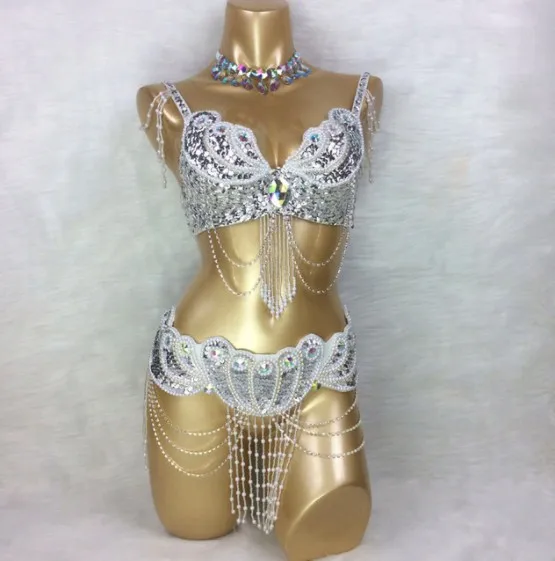 High quality Women's beaded Crystal belly dance costume wear Bar+Belt +necklace 3pcs set sexy bellydancing costumes 2152
High quality Women's beaded Crystal belly dance costume wear Bar+Belt +necklace 3pcs set sexy bellydancing costumes 2152