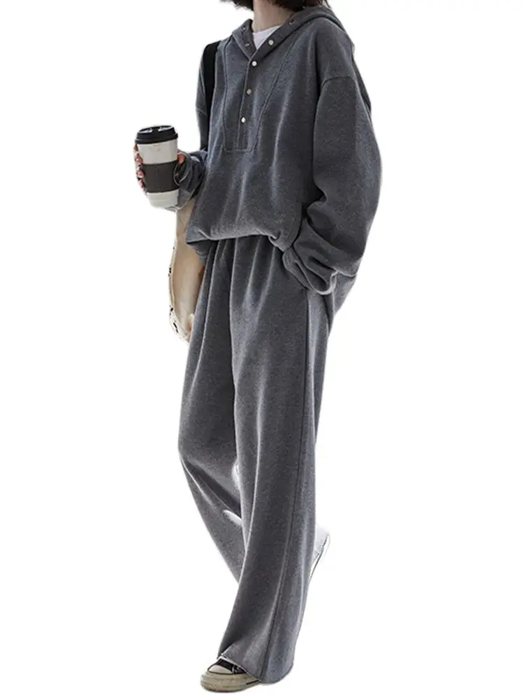 Temperament leisure suit 2022 spring and autumn hooded sweater + wide-leg pants two-piece Korean fashion women's clothing
Temperament leisure suit 2022 spring and autumn hooded sweater + wide-leg pants two-piece Korean fashion women's clothing