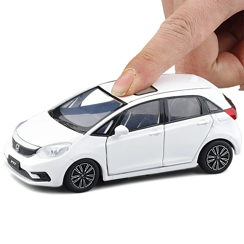 1/32 HONDA Fit GK5 Alloy Car Model Diecasts Metal Toy Sports Car Vehicles Model Simulation Sound and Light Collection Kids Gifts
1/32 HONDA Fit GK5 Alloy Car Model Diecasts Metal Toy Sports Car Vehicles Model Simulation Sound and Light Collection Kids Gifts