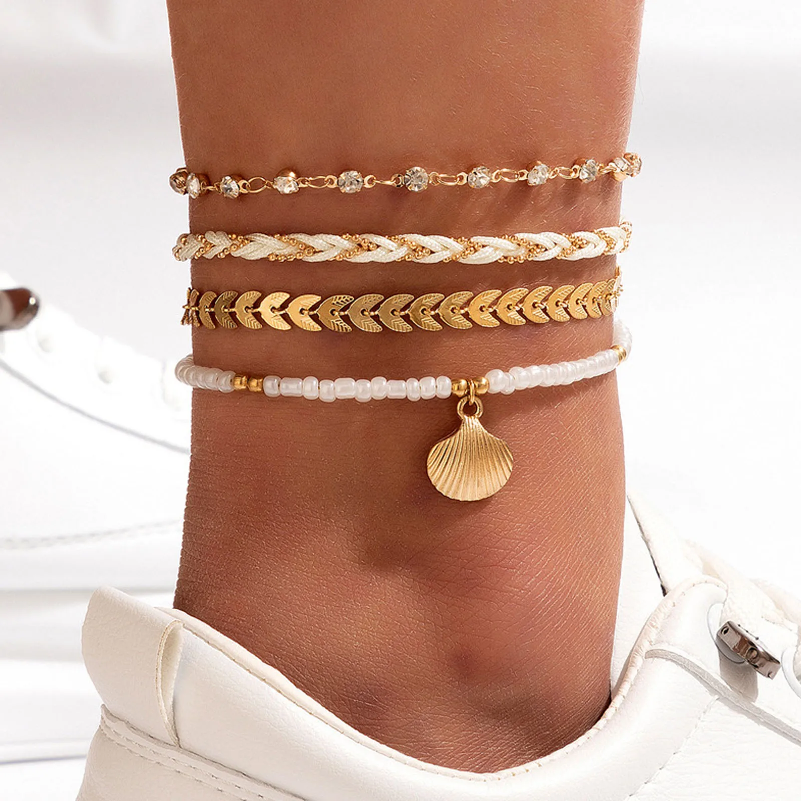 4Pcs Bohemian Puka Shell Anklets Beaded Bracelets for Woman,Anklets Beach Foot Chain Adjustable Bead Bracelets Foot Jewelry Gift
4Pcs Bohemian Puka Shell Anklets Beaded Bracelets for Woman,Anklets Beach Foot Chain Adjustable Bead Bracelets Foot Jewelry Gift