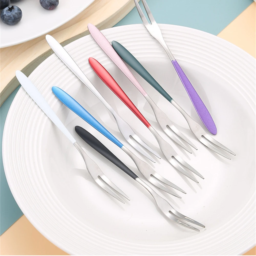 Stainless Steel Fruit Fork Luxury Gold Cake Dessert Forks Lovely Mini Fork for Cake Fruit Snail Salad in Party Kitchen Tableware
Stainless Steel Fruit Fork Luxury Gold Cake Dessert Forks Lovely Mini Fork for Cake Fruit Snail Salad in Party Kitchen Tableware