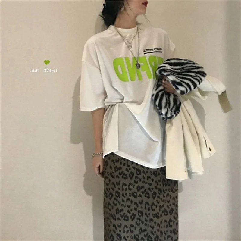 Printed Pullover Top Korean Version Loose Casual Short-sleeved T-shirt Summer Women's Trfnd Printed Large Size Bottoming Shirt
Printed Pullover Top Korean Version Loose Casual Short-sleeved T-shirt Summer Women's Trfnd Printed Large Size Bottoming Shirt