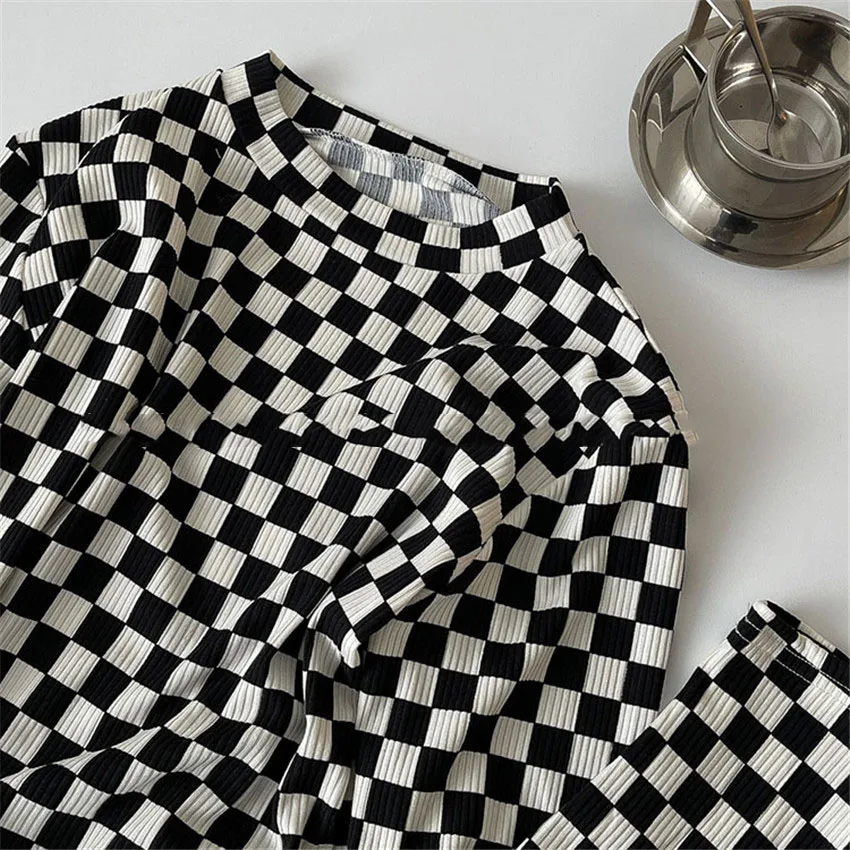 Women Long Sleeve Plaid T Shirt Streetwear Hip Hop Designer Tops Spring Autumn Undershirt Tee Shirt Femme
Women Long Sleeve Plaid T Shirt Streetwear Hip Hop Designer Tops Spring Autumn Undershirt Tee Shirt Femme