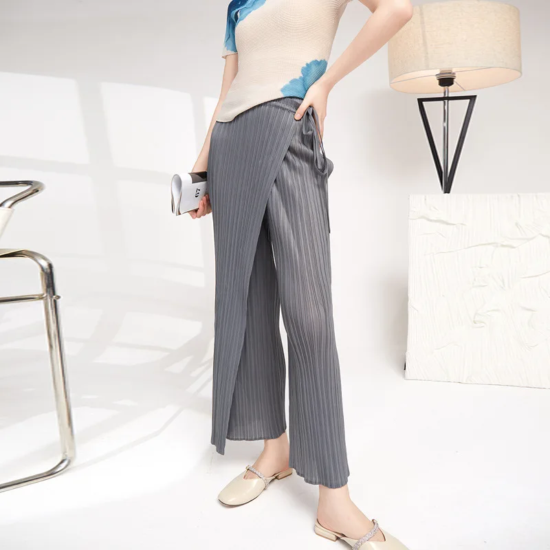 Women's Trousers Miyake Pleated Summer 2022 New High Waist Lace-Up Irregular Design Loose Big Stretch Casual Wide Leg Pants
Women's Trousers Miyake Pleated Summer 2022 New High Waist Lace-Up Irregular Design Loose Big Stretch Casual Wide Leg Pants