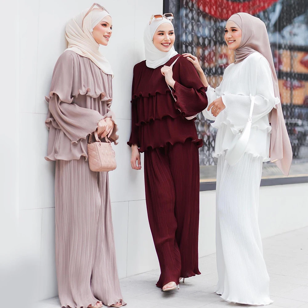 2 Pieces Set Ruffles Pleated Muslim Dress Women Flare Sleeve Tops Loose Wide Leg Pants Suit Outfits Dubai Abaya Kaftan Robe Gown
2 Pieces Set Ruffles Pleated Muslim Dress Women Flare Sleeve Tops Loose Wide Leg Pants Suit Outfits Dubai Abaya Kaftan Robe Gown