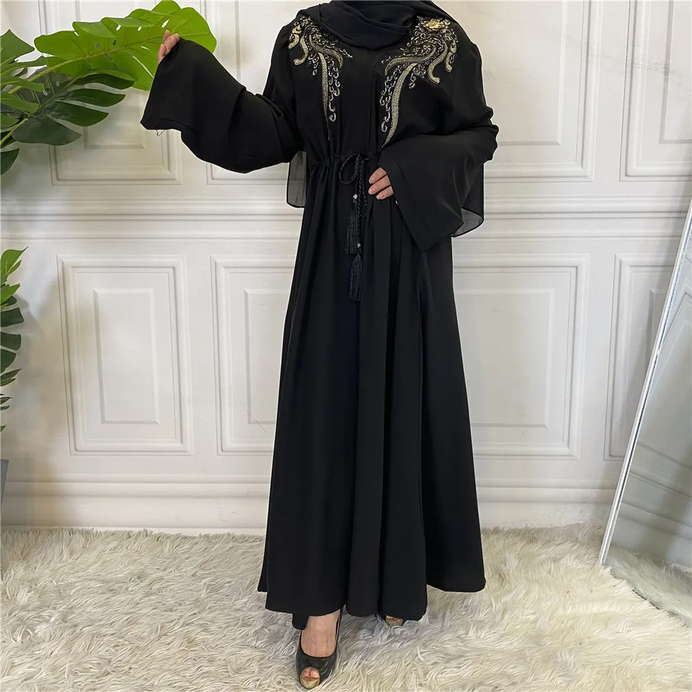 Women Dress Middle East Muslim Robe Female Arab Long Dress Appliques Muslim Dress Women Vestido Dubai Abaya Turkey
Women Dress Middle East Muslim Robe Female Arab Long Dress Appliques Muslim Dress Women Vestido Dubai Abaya Turkey