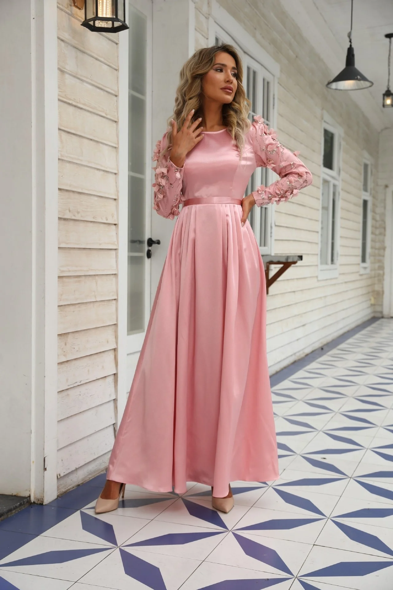 Abaya Dress For Women Pink Crystal Satin 3D Embroidery Fashion Women's Dress Elegant Long Evening Dress Kaftan Female Clothing
Abaya Dress For Women Pink Crystal Satin 3D Embroidery Fashion Women's Dress Elegant Long Evening Dress Kaftan Female Clothing