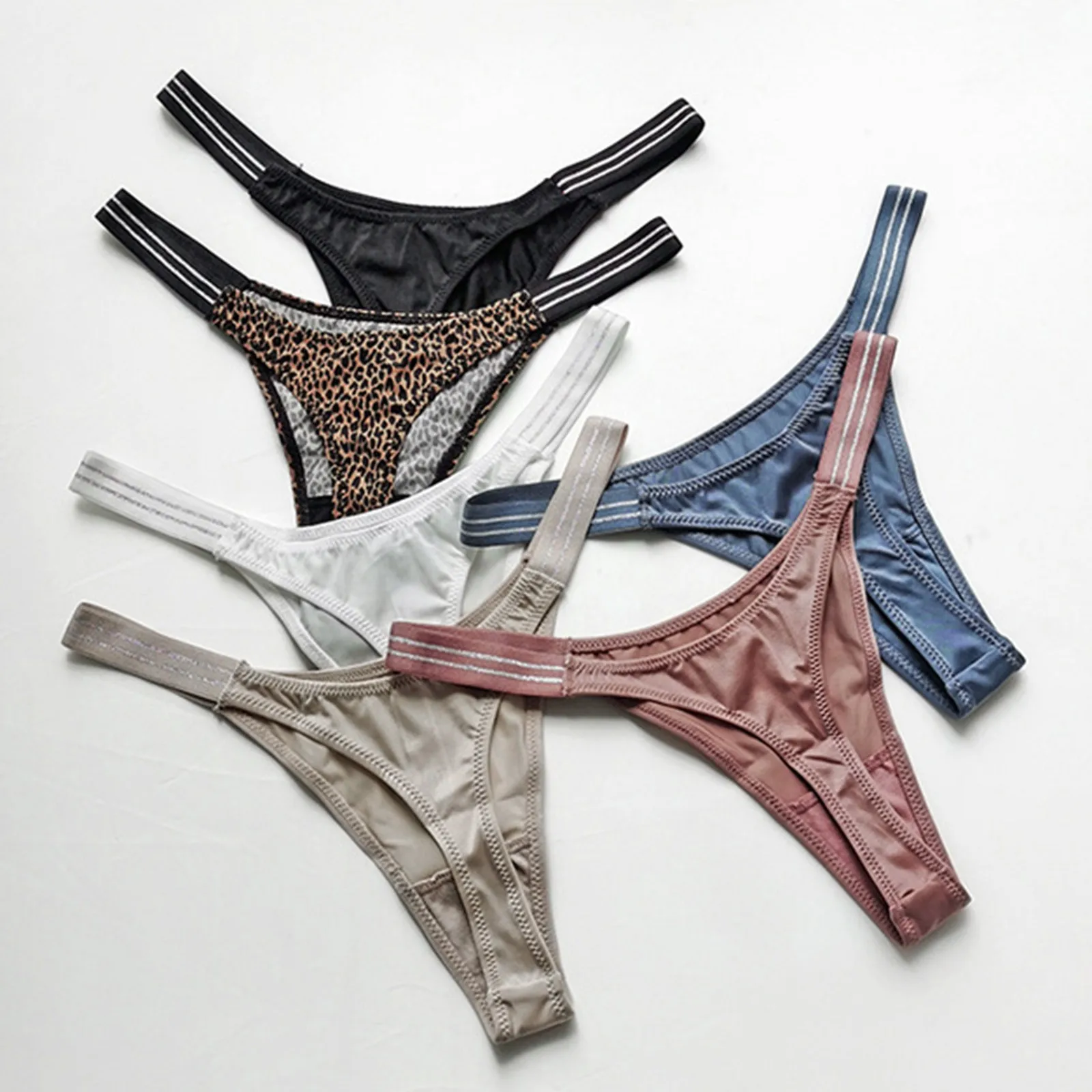 Sexy Thongs Women's Panties Underwear Seamless Solid G-String Thongs Low Waist Female Lingerie Underwear
Sexy Thongs Women's Panties Underwear Seamless Solid G-String Thongs Low Waist Female Lingerie Underwear