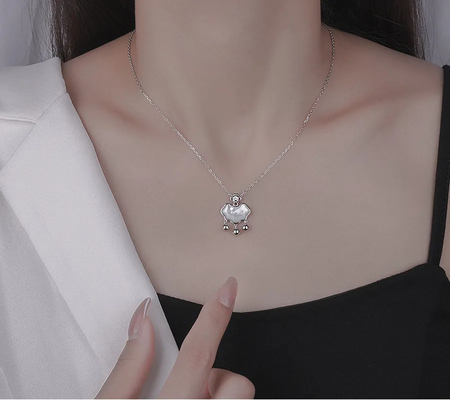 New 999 Sterling Silver Safe Lock Simple Pendant Necklace for Women Wedding Engagement JewelryParty Birthday Gift Accessories
New 999 Sterling Silver Safe Lock Simple Pendant Necklace for Women Wedding Engagement JewelryParty Birthday Gift Accessories
