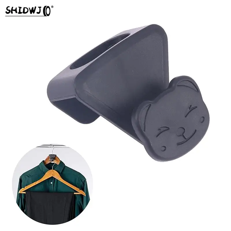 1 шт., пластиковые крючки-Вешалки для одежды 
1 шт., пластиковые крючки-Вешалки для одежды