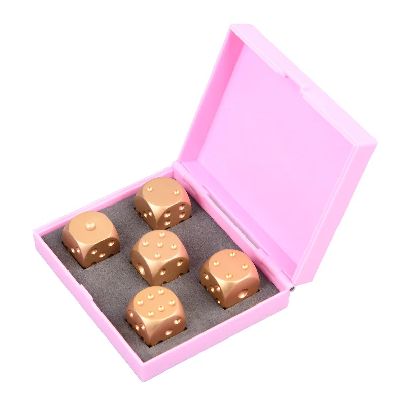 5 Pcs /set Dice Aluminum Alloy Tweezers Multi-faceted Mahjong Dice Creative KTV Game Props Golden Metal Sieve Dice Box Set
5 Pcs /set Dice Aluminum Alloy Tweezers Multi-faceted Mahjong Dice Creative KTV Game Props Golden Metal Sieve Dice Box Set