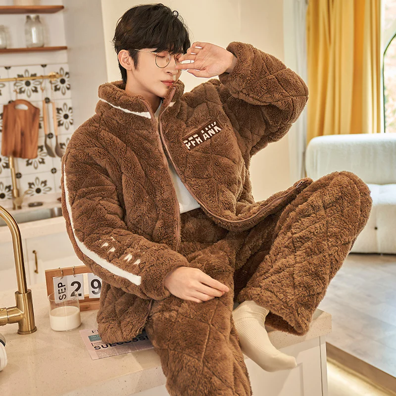 QUHENG Winter Flannel Pajama Set for Men Autumn Long Sleeved Thick Warm Coral Velvet Sleepwear Suit 2 Pieces Chic Home Clothing
QUHENG Winter Flannel Pajama Set for Men Autumn Long Sleeved Thick Warm Coral Velvet Sleepwear Suit 2 Pieces Chic Home Clothing