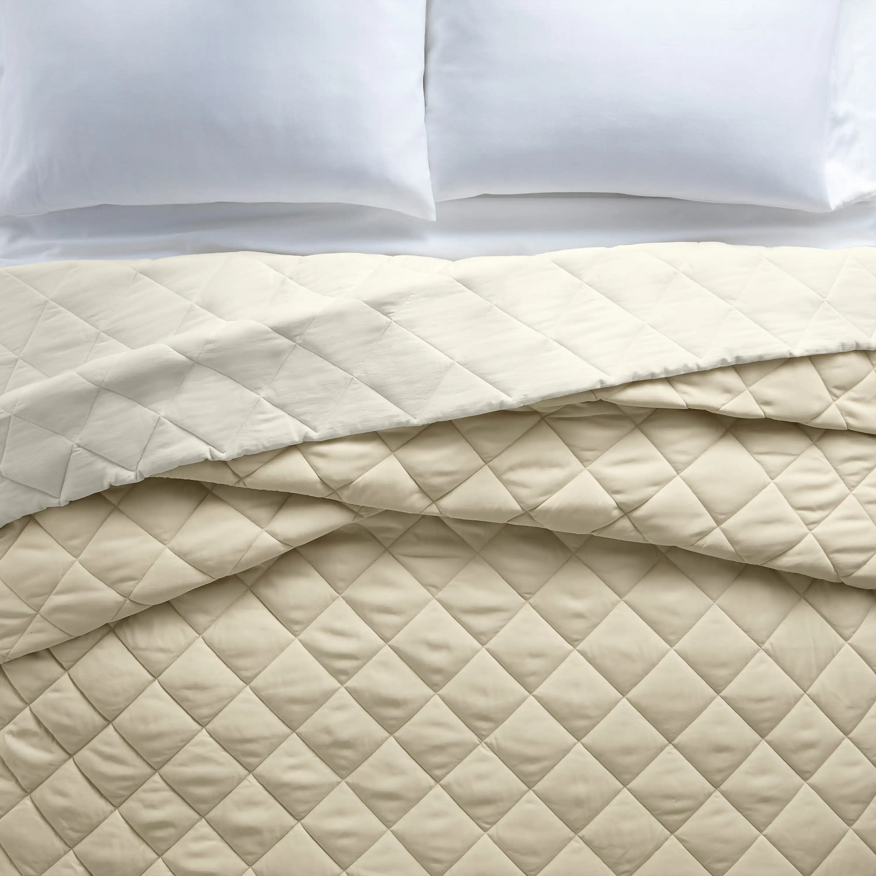 Better Homes & Gardens Lightweight Down Alternative Comforter, Beige, Full/Queen
Better Homes & Gardens Lightweight Down Alternative Comforter, Beige, Full/Queen