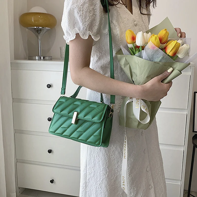 2022 New Women's Fashion Handbags Retro Solid Color PU Leather Side Shoulder Crossbody Bag Casual Women Hobos Handbags
2022 New Women's Fashion Handbags Retro Solid Color PU Leather Side Shoulder Crossbody Bag Casual Women Hobos Handbags