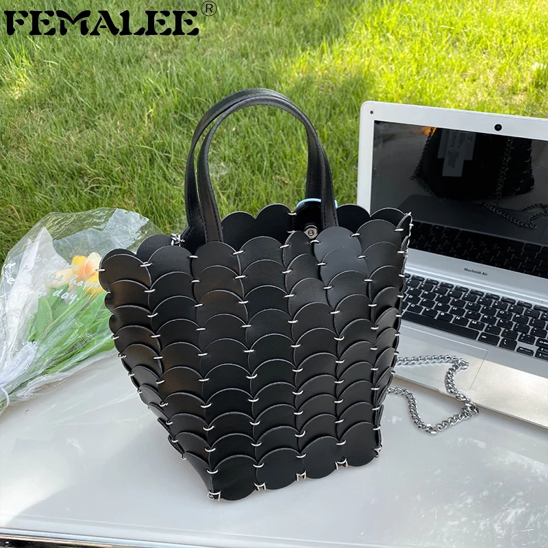 Fashion Large Capacity Tote Bag Designer Handmade Fish Scales Women Shoulder Bags Luxury Lady Handbag Summer Beach Bucket Bag
Fashion Large Capacity Tote Bag Designer Handmade Fish Scales Women Shoulder Bags Luxury Lady Handbag Summer Beach Bucket Bag
