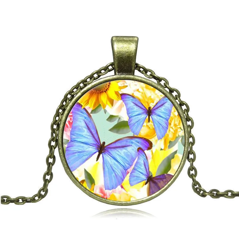 Butterflies In The Flowers Photo Cabochon Glass Pendant Necklace Jewelry Accessories for Women's Men's Fashion Friendship Gifts
Butterflies In The Flowers Photo Cabochon Glass Pendant Necklace Jewelry Accessories for Women's Men's Fashion Friendship Gifts