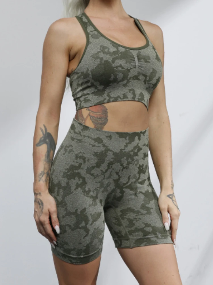 Women's Shorts Sports Suit with Leggings Two Piece Sets Gym Tank Top Fashion Short Summer Camouflage Seamless Women Tracksuit 
Women's Shorts Sports Suit with Leggings Two Piece Sets Gym Tank Top Fashion Short Summer Camouflage Seamless Women Tracksuit