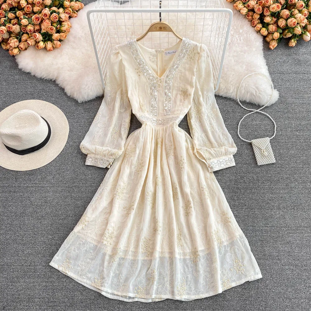 Женское платье с длинным рукавом и V-образным вырезом, с блестками
Женское платье с длинным рукавом и V-образным вырезом, с блестками