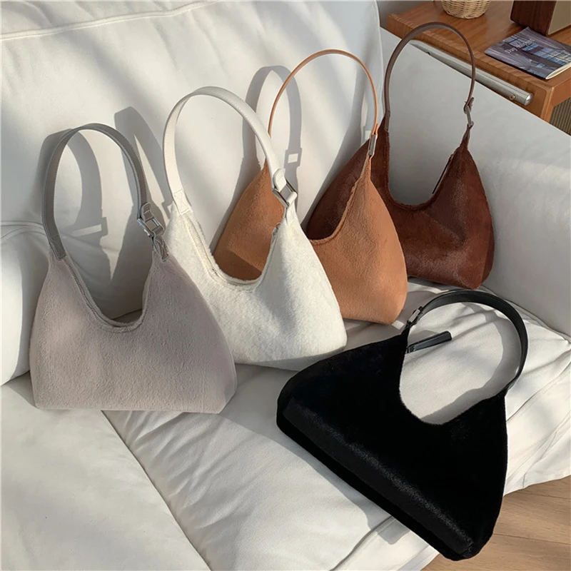 Niche Network Red Baguette 2023 Simple Daily Trend Single Shoulder Ins Plush Tote Bags Senior Fashion Underarm Bags For Women
Niche Network Red Baguette 2023 Simple Daily Trend Single Shoulder Ins Plush Tote Bags Senior Fashion Underarm Bags For Women