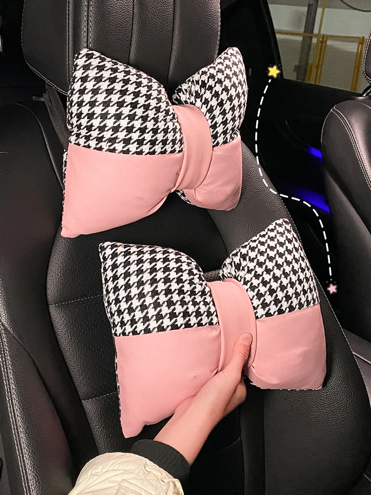 New Arrival Cotton Flax Fashion Lattice Bowknot Headrest Pillow Four Seasons Universal Lumbar Support Car Neckpillow
New Arrival Cotton Flax Fashion Lattice Bowknot Headrest Pillow Four Seasons Universal Lumbar Support Car Neckpillow