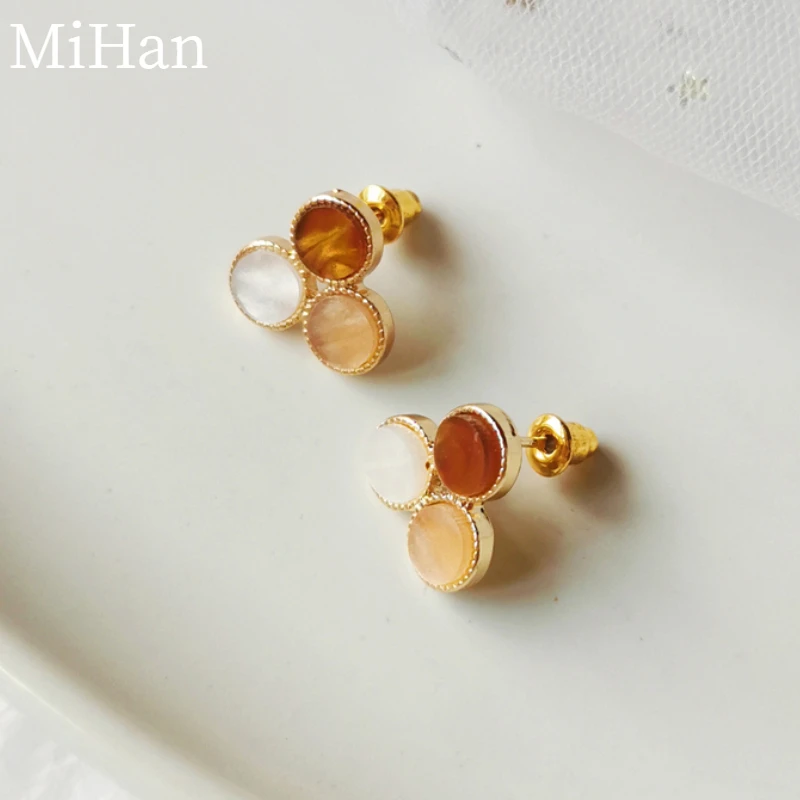 Mihan Trendy Jewelry Geometric Earrings Simply Design Green Brown Resin Stud Earrings For Women Accessories Wholesale
Mihan Trendy Jewelry Geometric Earrings Simply Design Green Brown Resin Stud Earrings For Women Accessories Wholesale