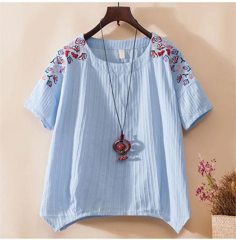 T-Shirts 3XL Vintage Pullover Embroidery Elegant Female Tops Clothing Fashion Tees Tshirt Women 2019 Casual O-Neck
T-Shirts 3XL Vintage Pullover Embroidery Elegant Female Tops Clothing Fashion Tees Tshirt Women 2019 Casual O-Neck