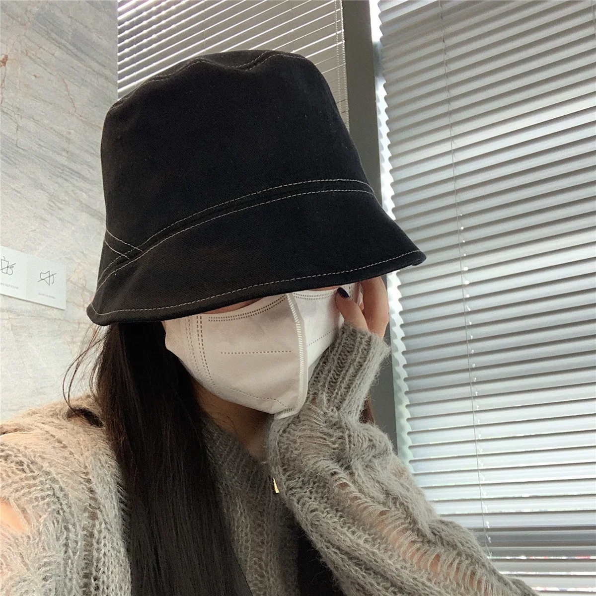 Bucket Hat Female Face In Spring And Summer, Small Bright Line, Small Side, Short Brim, Self Closing Fisherman Hat
Bucket Hat Female Face In Spring And Summer, Small Bright Line, Small Side, Short Brim, Self Closing Fisherman Hat