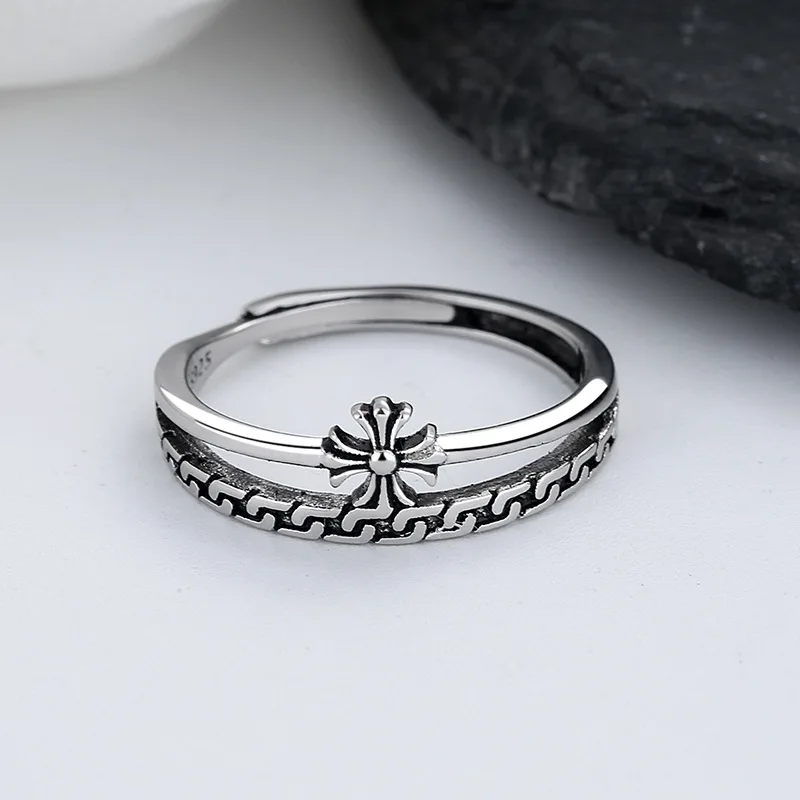 New Vintage Thai Silver Ring Creative Personality Croxing Hip-Hop Punk Cross Open Ring Men and Women Fashion Jewelry Wholesale
New Vintage Thai Silver Ring Creative Personality Croxing Hip-Hop Punk Cross Open Ring Men and Women Fashion Jewelry Wholesale
